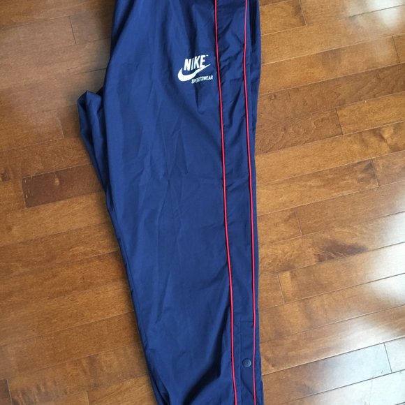 Brand New Nike Track Pants Size XL - Picture 2 of 5